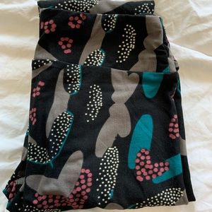 Lularoe os leggings